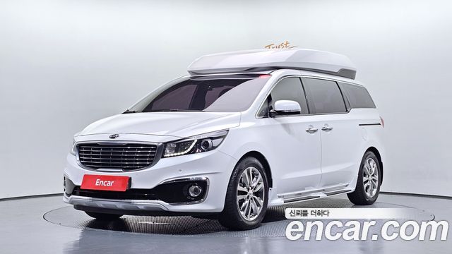 Kia Carnival 9-seater Hi-Limousine Prestige High roof — пробег 108 460 км — фото 1 из 5