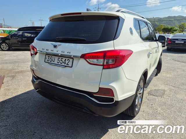 Ssangyong Rexton из Кореи Encar