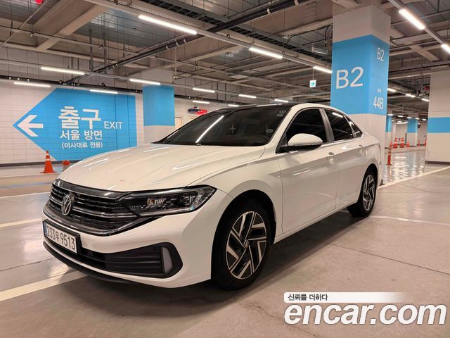 Volkswagen Jetta 1.5 TSI Prestige — пробег 33 304 км — фото 1 из 5