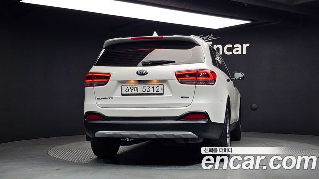Kia Sorento из Кореи Encar