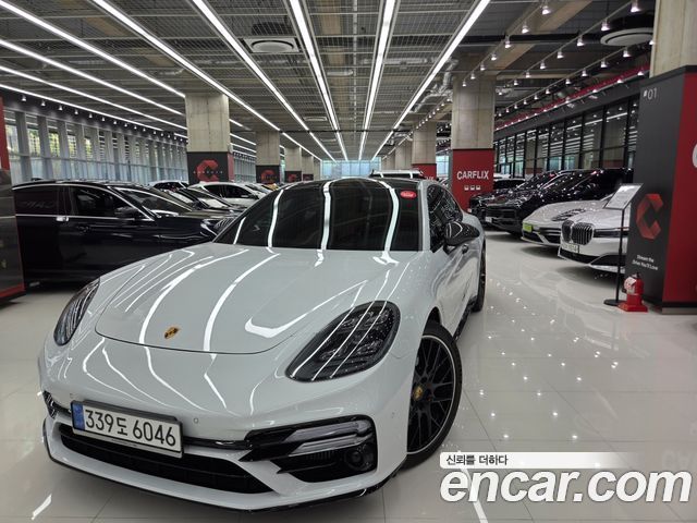 Porsche Panamera 4.0 GTS — пробег 39 227 км — фото 1 из 5