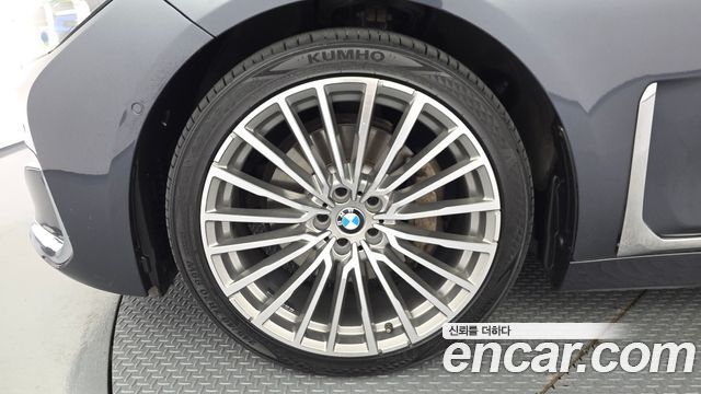 BMW 7-Series из Кореи Encar