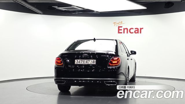 Kia K9 из Кореи Encar