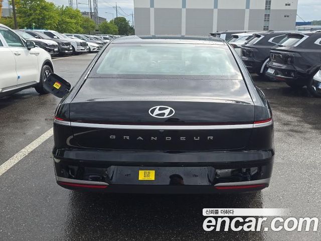 Hyundai Grandeur Premium — пробег 5 км — фото 4 из 5