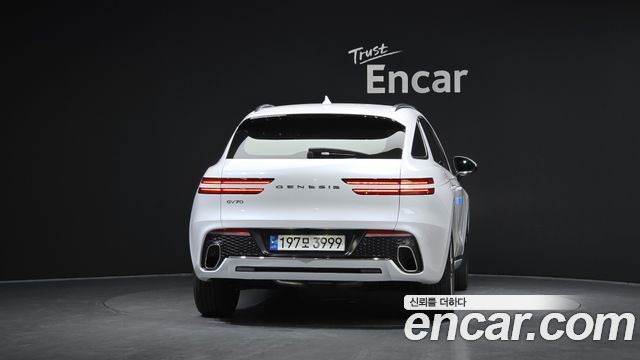 Genesis GV70 из Кореи Encar
