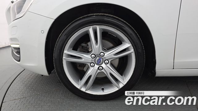 Volvo S60 из Кореи Encar