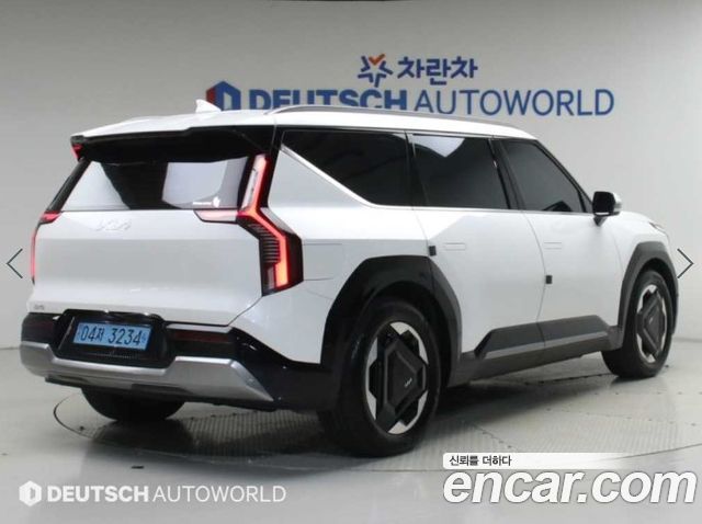 Kia EV9 Long Range 2WD Earth — пробег 43 282 км — фото 2 из 5
