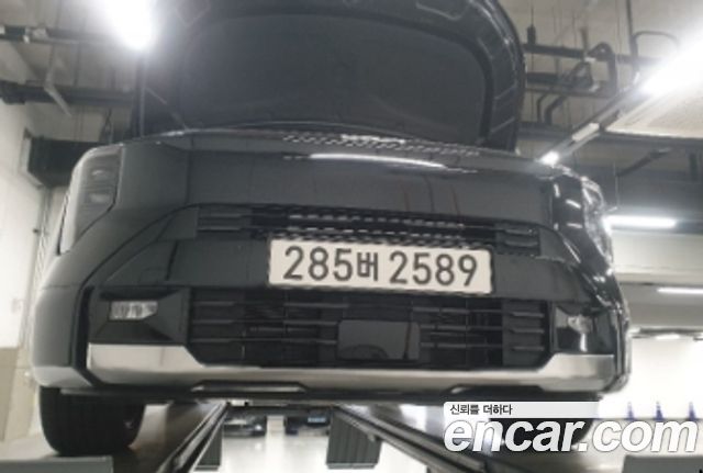 Kia Niro SIgnature — пробег 673 км — фото 1 из 2