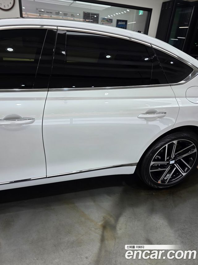 Genesis G80 Gasoline 2.5 Turbo 2WD — пробег 2 000 км — фото 2 из 5