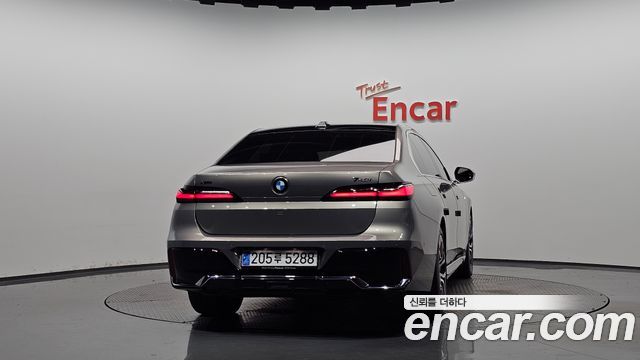 BMW 7-Series из Кореи Encar