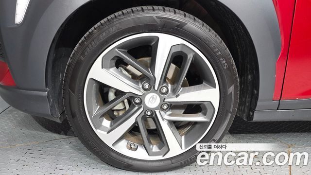 Hyundai Kona из Кореи Encar