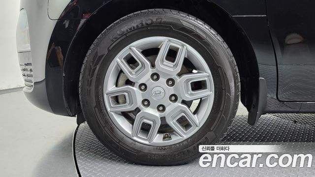 Hyundai Staria из Кореи Encar