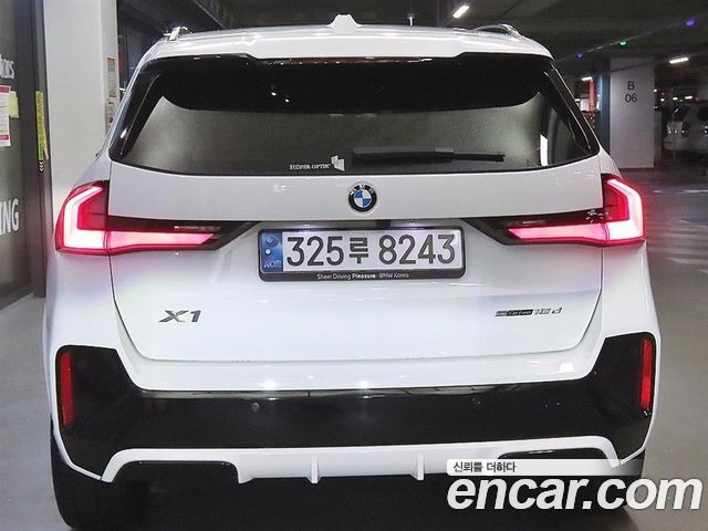 BMW X1 sDrive 18d M Sport — пробег 35 740 км — фото 5 из 5