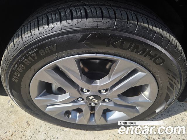Kia Seltos из Кореи Encar