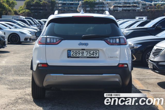 Jeep Cherokee 2.4 Limited 2WD — пробег 21 174 км — фото 4 из 5