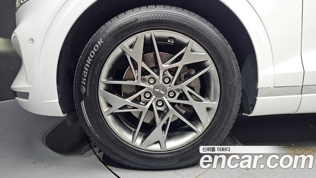 Genesis GV70 из Кореи Encar