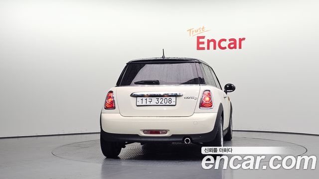 Mini Cooper Special Edition Second Generation — пробег 97 446 км — фото 4 из 5