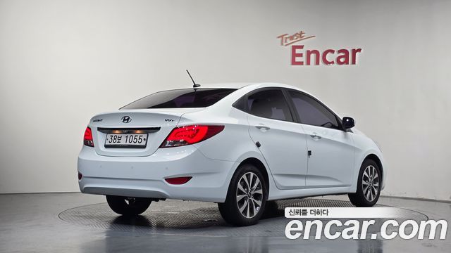 Hyundai Accent 1.4 VVT Premium — пробег 74 704 км — фото 2 из 5