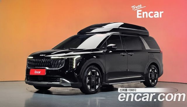 Kia Carnival Gasoline 9-Seater Hi Limousine Signature — пробег 20 177 км — фото 1 из 5