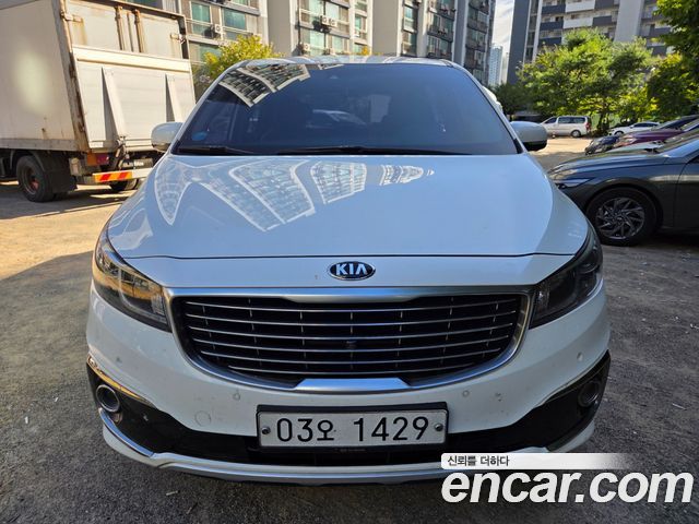 Kia Carnival из Кореи Encar