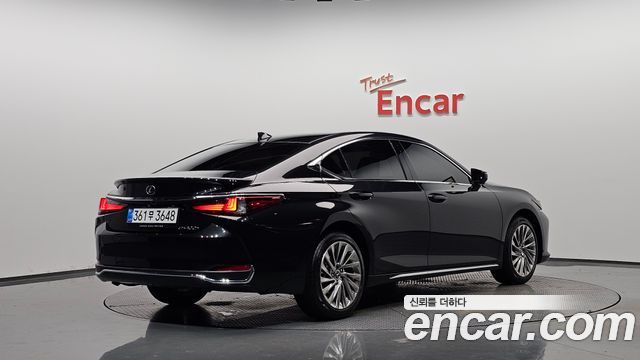Lexus ES из Кореи Encar