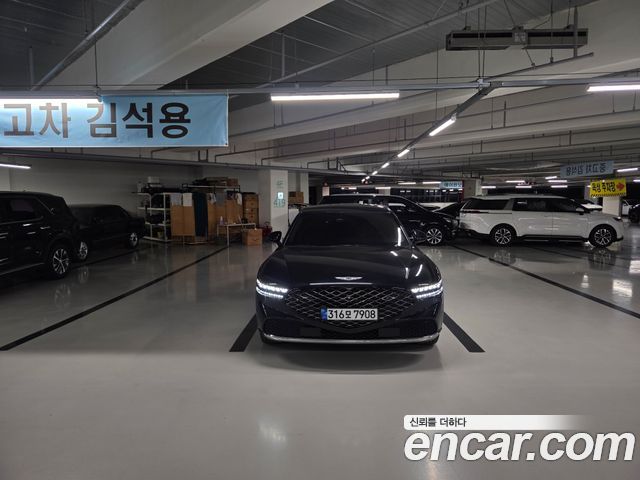 Genesis G90 Gasoline 3.5 Turbo AWD — пробег 33 000 км — фото 1 из 5