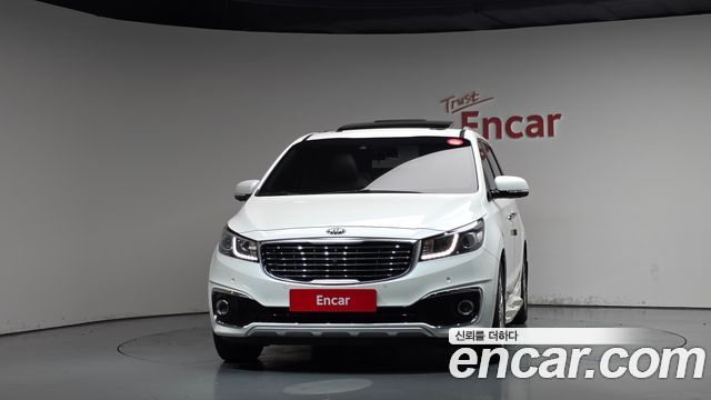Kia Carnival из Кореи Encar