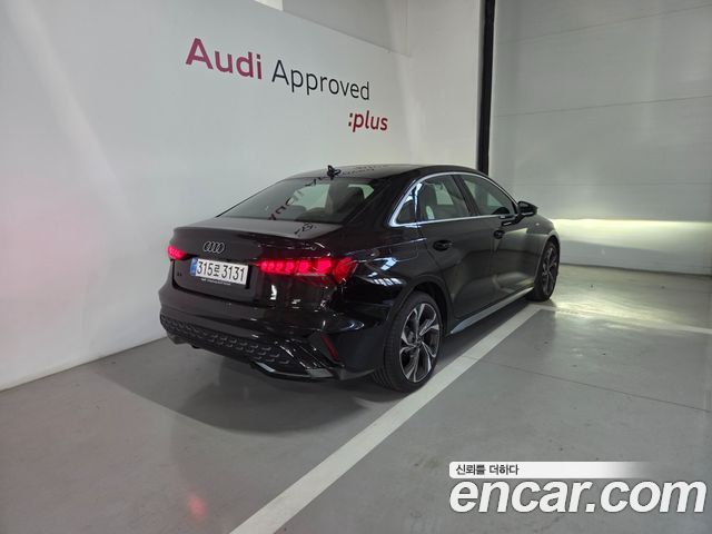 Audi A3 40 TFSI Premium — пробег 4 800 км — фото 2 из 5