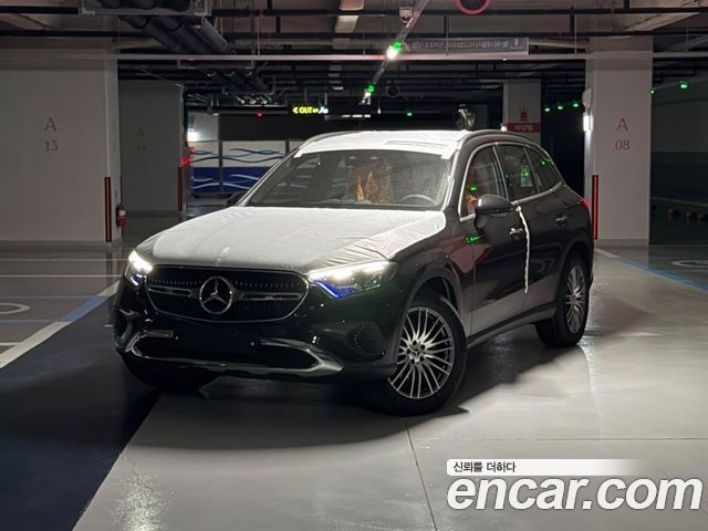 Mercedes-Benz GLC-Class GLC220 d 4MATIC — пробег 50 км — фото 1 из 5