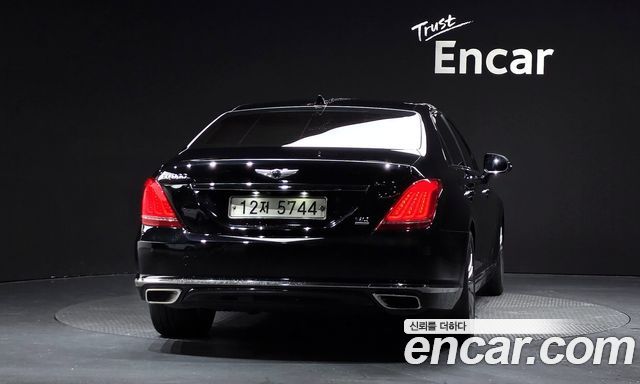 Genesis EQ900 5.0 GDI AWD Prestige — пробег 268 458 км — фото 4 из 5