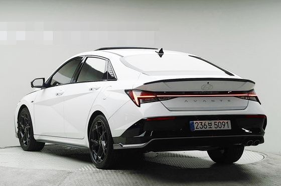 Hyundai AVANTE 1.6 Inspiration N Line — пробег 10 361 км — фото 2 из 5