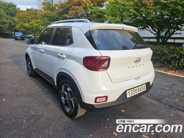 Hyundai Venue из Кореи Encar