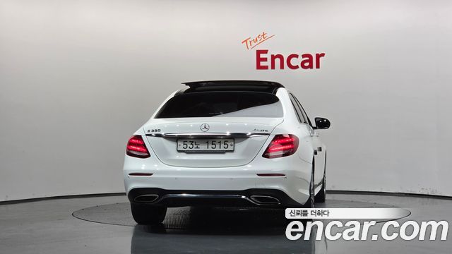 Mercedes-Benz E-Class E350 4MATIC AMG Line — пробег 94 969 км — фото 4 из 5