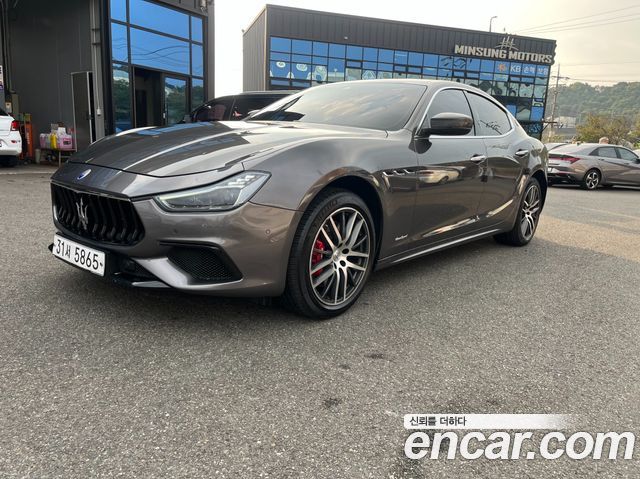 Maserati Ghibli из Кореи Encar