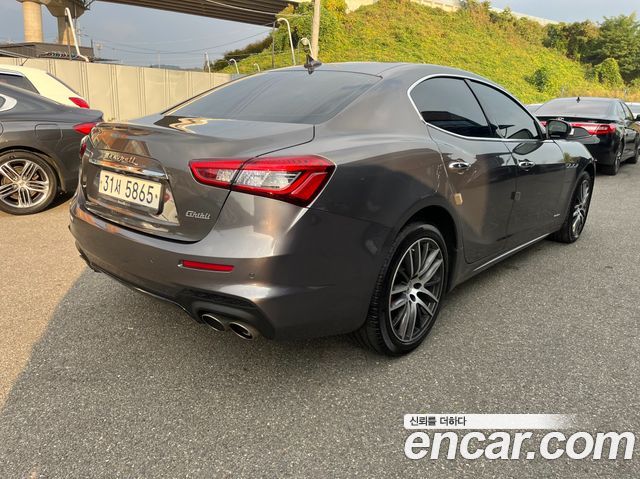 Maserati Ghibli из Кореи Encar