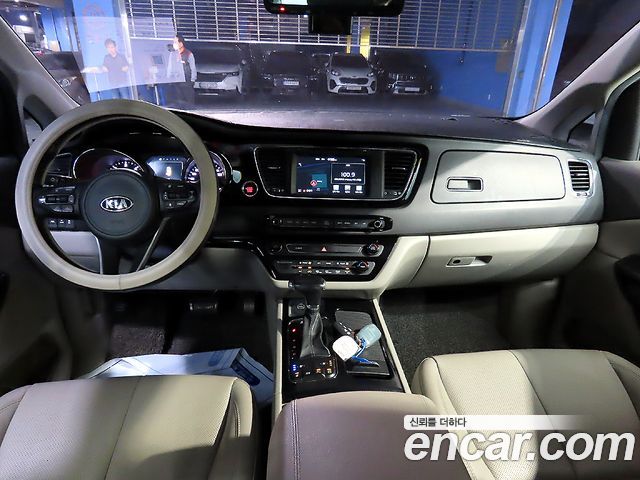 Kia Carnival из Кореи Encar