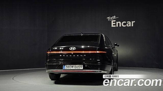 Hyundai Grandeur из Кореи Encar