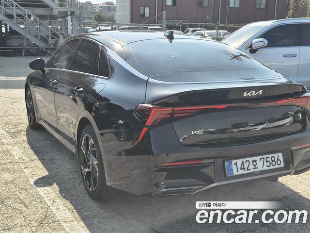 Kia K5 2.0 Signature — пробег 17 913 км — фото 3 из 5