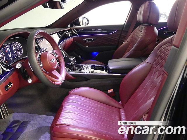 Bentley Flying Spur 4.0 — пробег 31 500 км — фото 5 из 5
