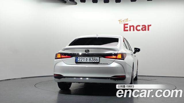 Lexus ES из Кореи Encar