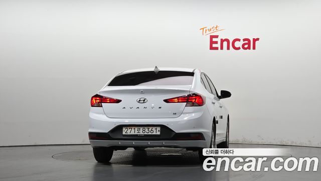 Hyundai AVANTE из Кореи Encar