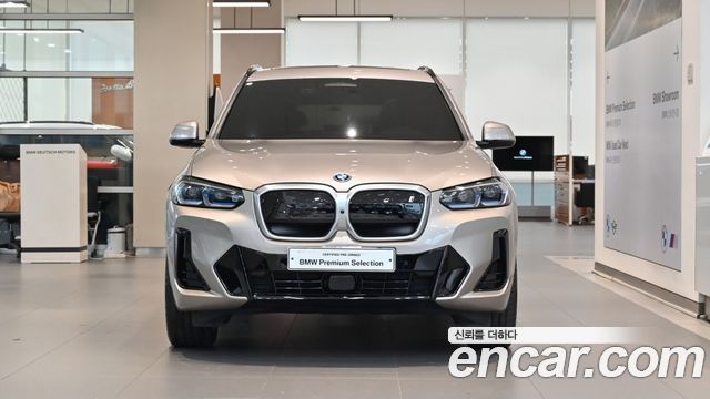 BMW iX3 M Sports — пробег 19 909 км — фото 3 из 3