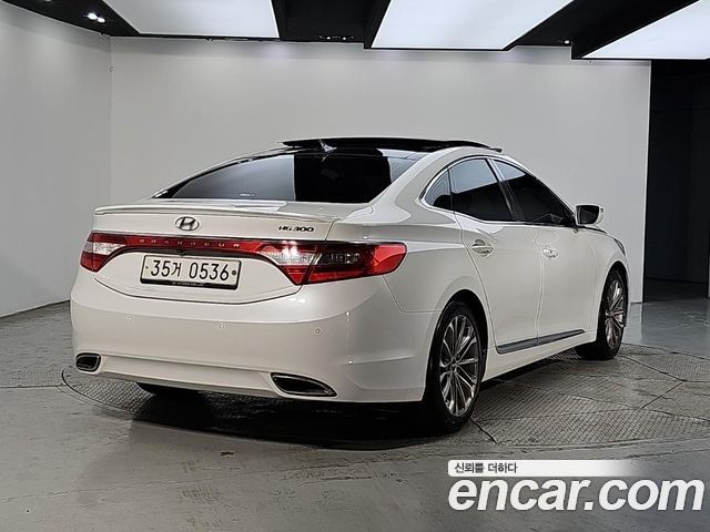 Hyundai Grandeur HG240 Luxury — пробег 161 378 км — фото 4 из 5
