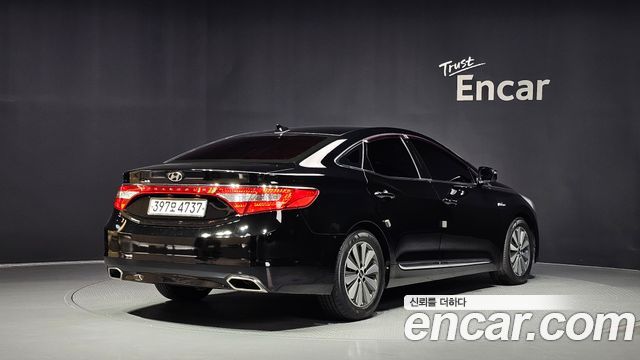 Hyundai Grandeur Premium — пробег 208 560 км — фото 2 из 5