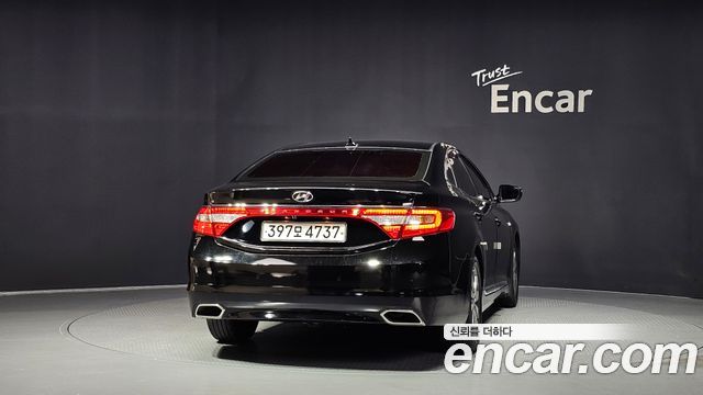 Hyundai Grandeur Premium — пробег 208 560 км — фото 4 из 5