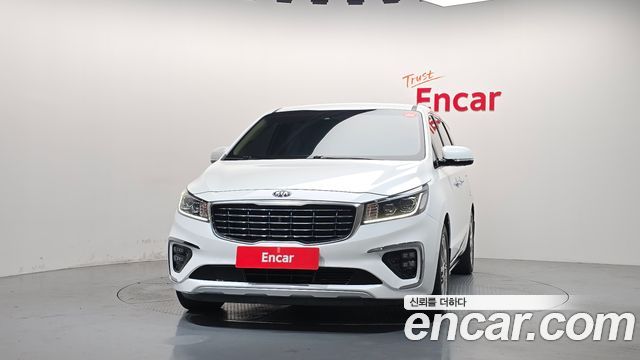 Kia Carnival Gasoline 7-Seater Limousine President — пробег 98 664 км — фото 3 из 5
