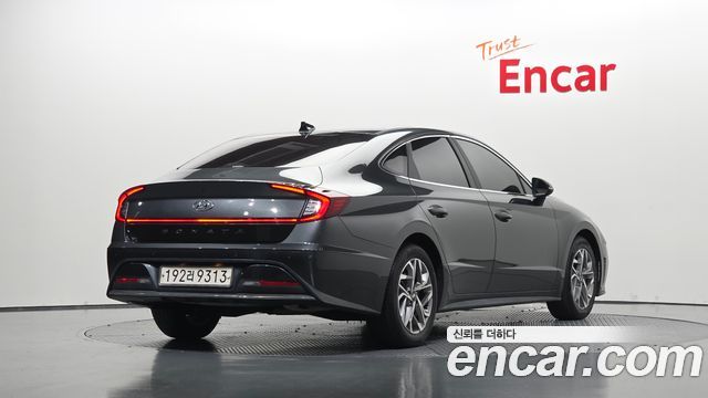 Hyundai Sonata 2.0 Premium Family — пробег 83 576 км — фото 2 из 5