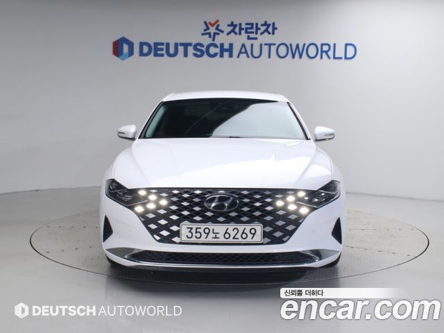 Hyundai Grandeur 2.5 Premium — пробег 80 000 км — фото 2 из 5