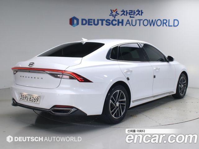 Hyundai Grandeur 2.5 Premium — пробег 80 000 км — фото 4 из 5