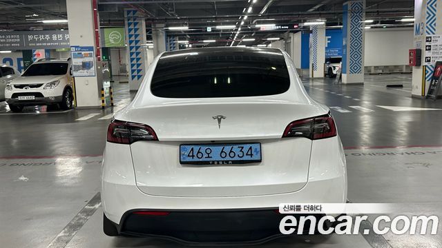 Tesla Model Y RWD — пробег 68 002 км — фото 4 из 5